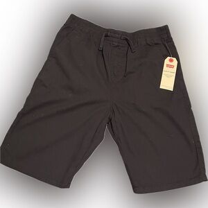 Back To School! NWT, Levi’s Boys Size Large.
